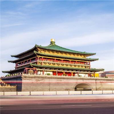 北京中考首日，东城20个考点最大限度开辟路侧临时停车位